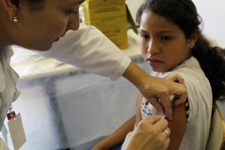 Lite bivirkninger: Legemiddelverket melder om få alvorlige bivirkninger av HPV-vaksine. Illustrasjon: Flickr.com